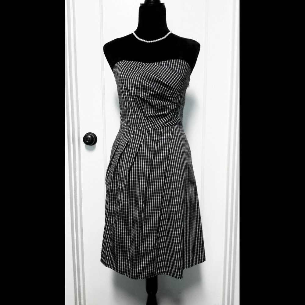 NWT Black & White Plaid Strapless Dress w/Pockets